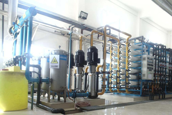 acheter Conception de skid Deux étapes du système d'eau industriel RO Solution de traitement des eaux fabrication en ligne
