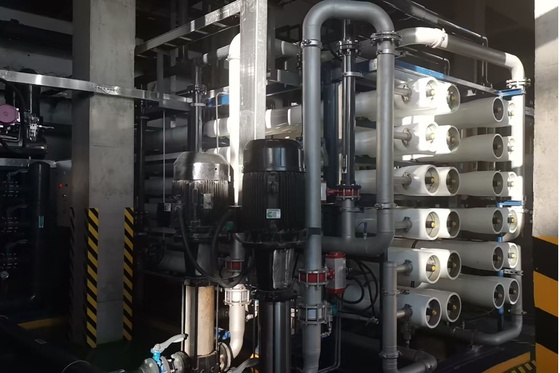 Système de filtration de l'eau par osmose inverse industrielle sur mesure