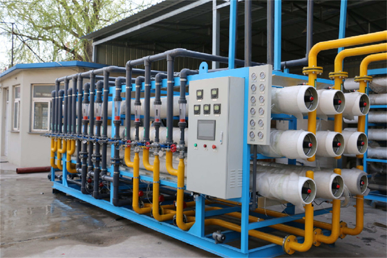 Systèmes d'osmose inverse industrielle à haute récupération pour le recyclage des ressources en eau